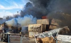 الداخلية الإيرانية: التقصير وراء حادثة انفجار ميناء بندر عباس